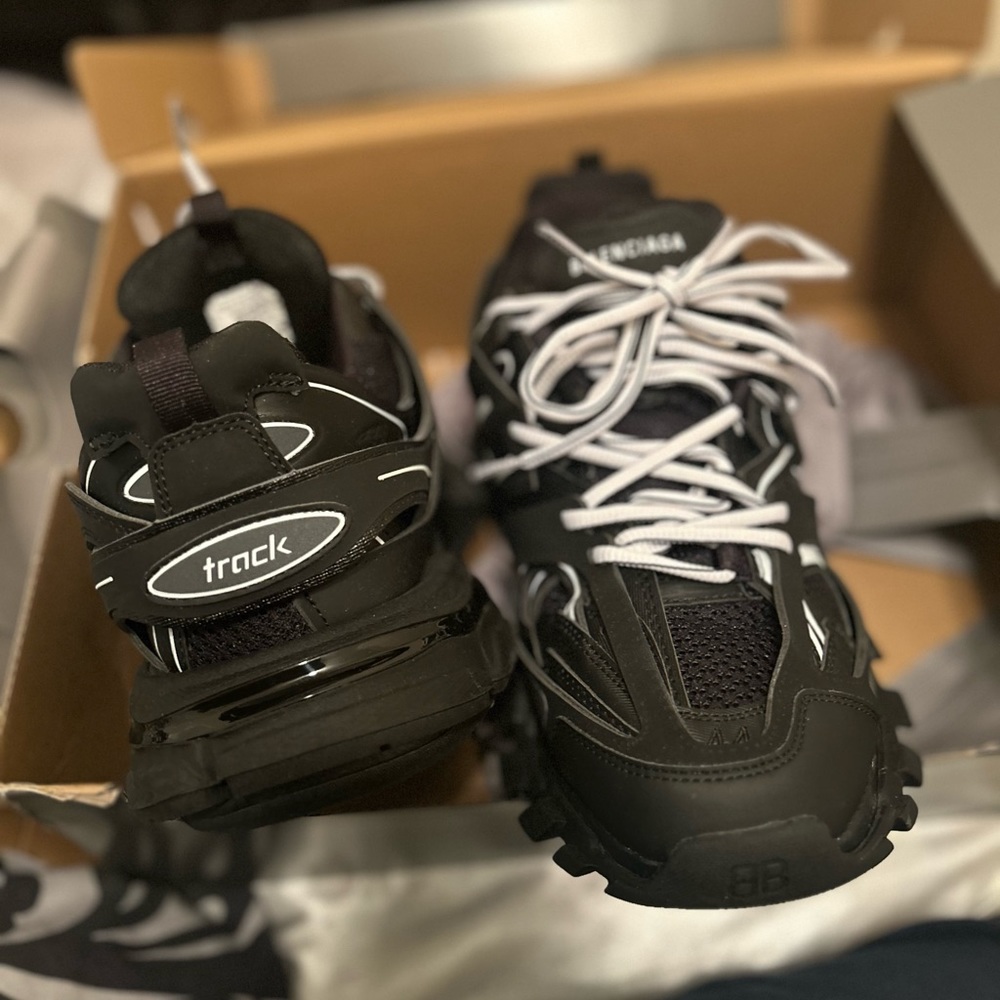 Balenciaga Track